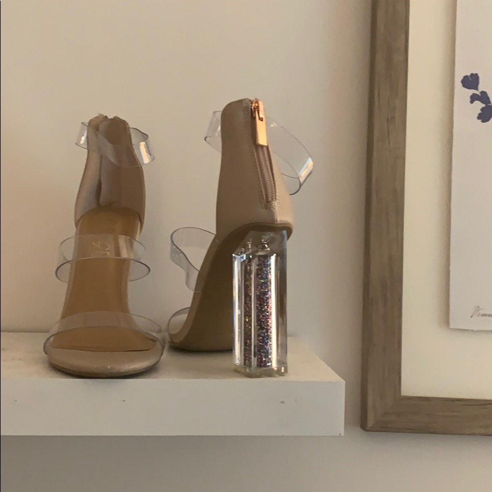 Sparkle Heels - Picture 2 of 2